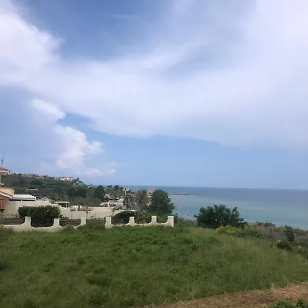 The Vadi House Briatico